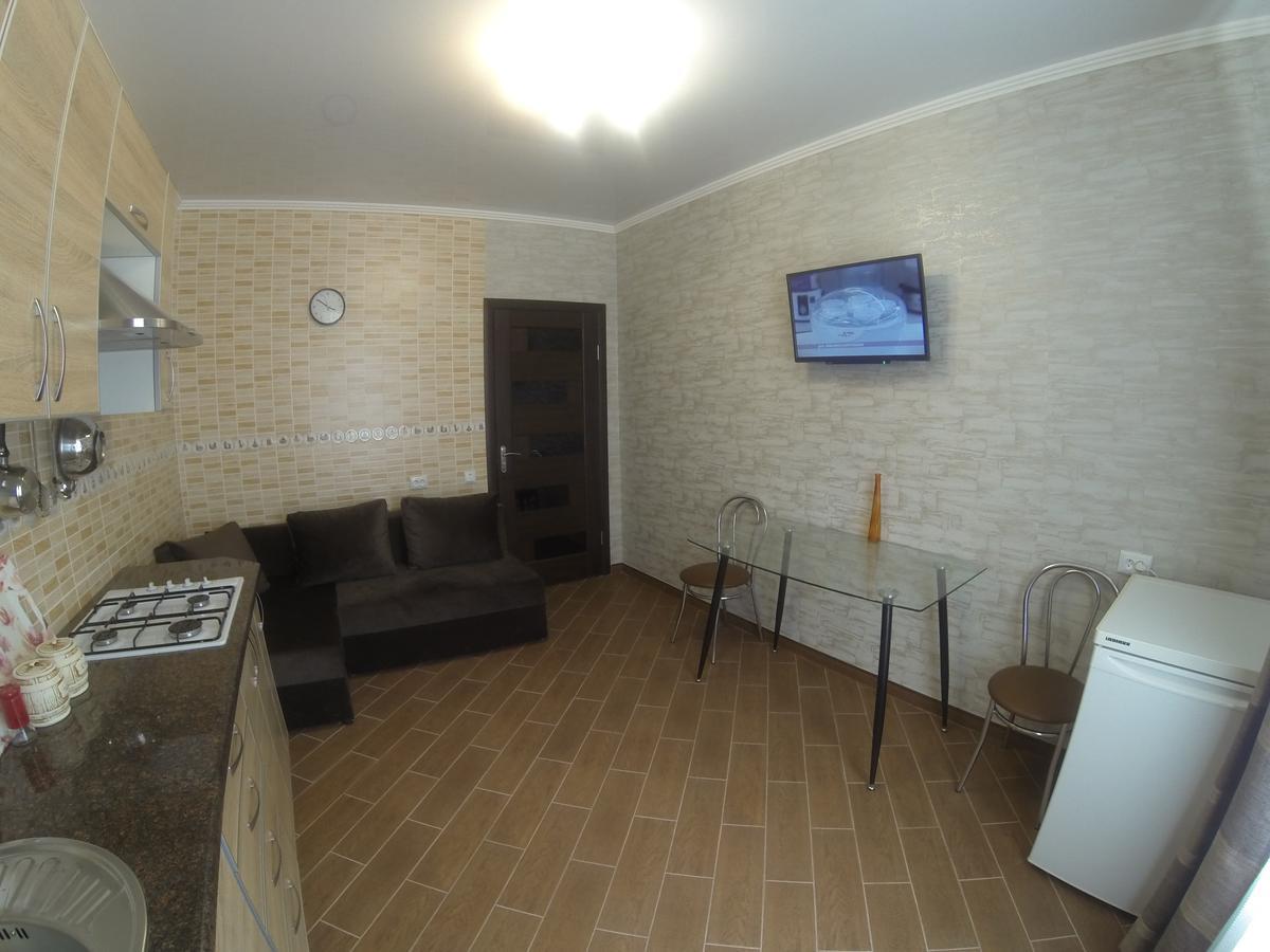 Apartamienty V "Riezidientsii-8" Vinnytsia Ngoại thất bức ảnh